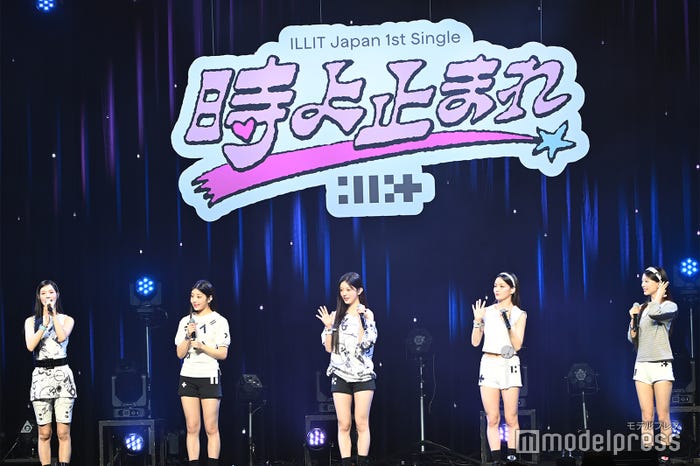 YUNAH(ユナ)、WONHEE(ウォンヒ)、MINJU(ミンジュ)、IROHA(イロハ)、MOKA(モカ)/ILLIT(C)モデルプレス