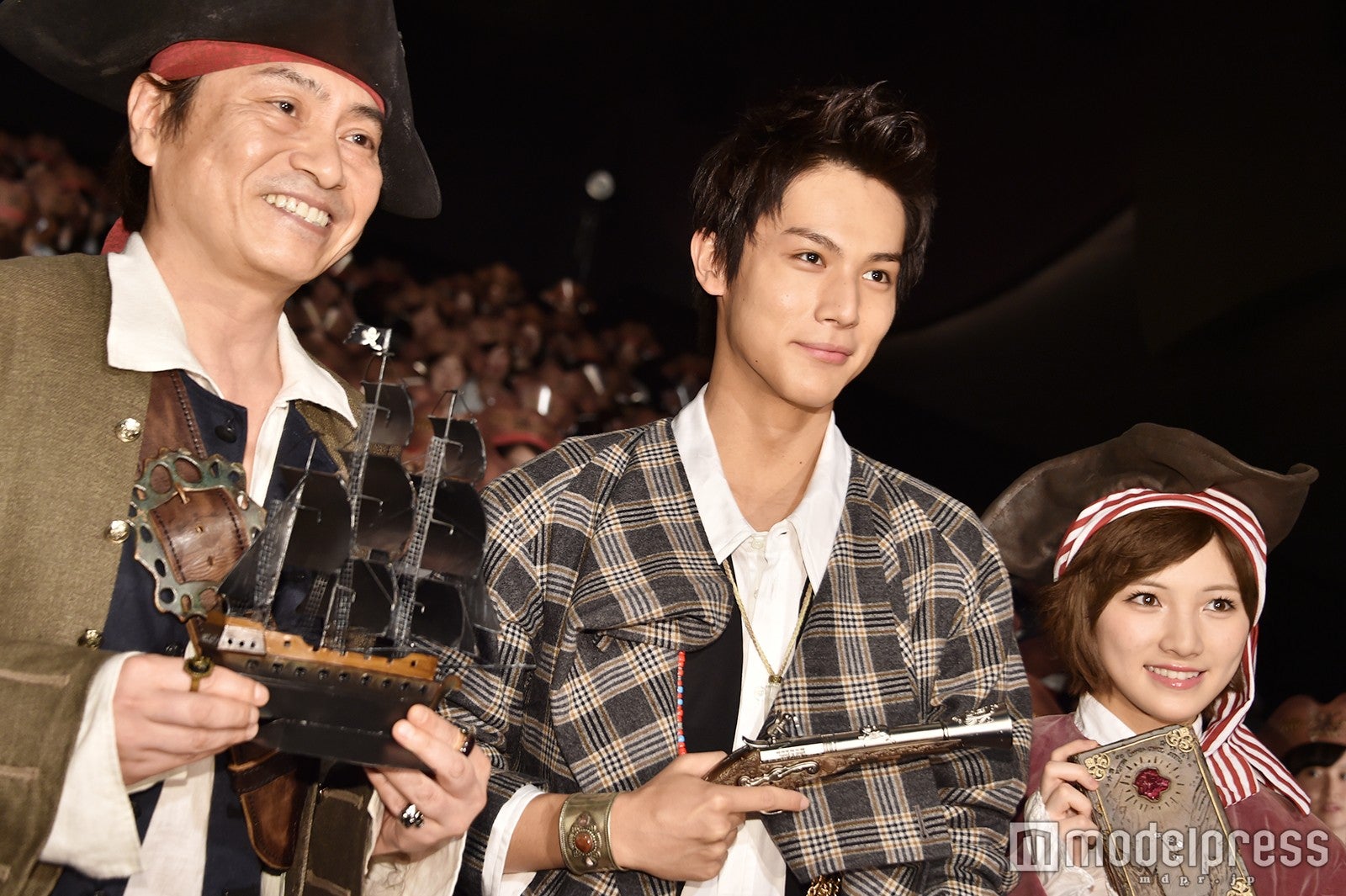 平田広明、中川大志、岡田奈々 （C）モデルプレス