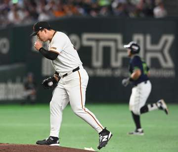 巨人 小笠原慎之介がパーフェクトの快投から先制被弾 オスナに直球を狙われる 首位浮上かかる一戦で主導権渡す