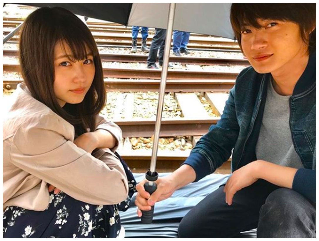 有村架純&神木隆之介“恋人ショット”に反響「可愛い2人」「美男美女」の声