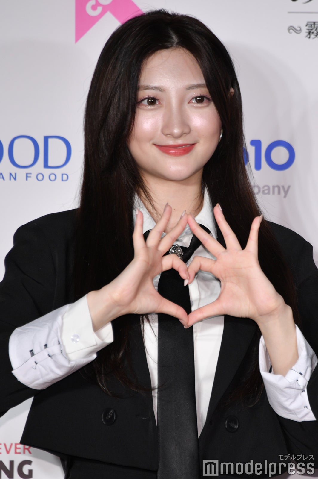 ILY:1（C）モデルプレス