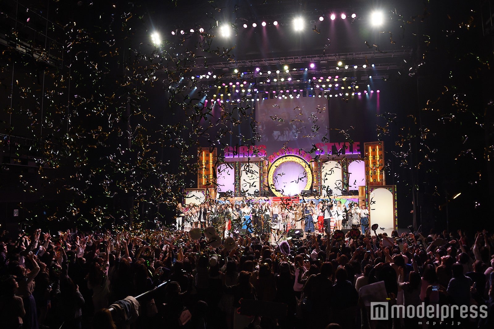 フィナーレの様子（C）モデルプレス