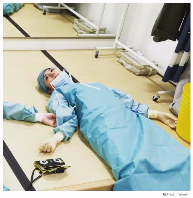 比嘉愛未「コード・ブルー」手術後に倒れ込む　“隣の人物”にも注目