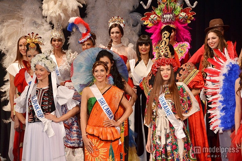 各国・地域代表74名「2014ミス・インターナショナル」