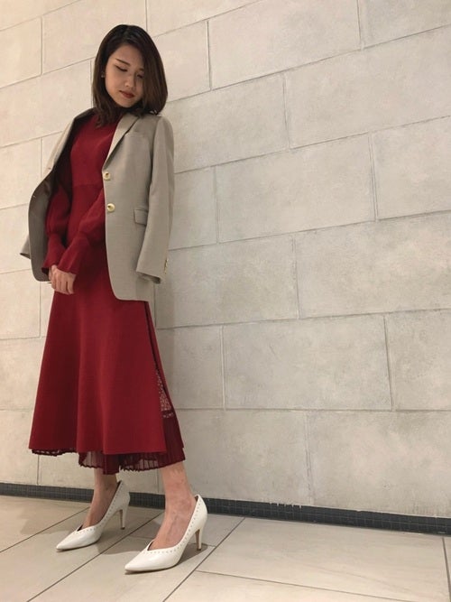 女性向けセミフォーマルの冬コーデ 準正装のアイテム選びのポイントをご紹介 モデルプレス