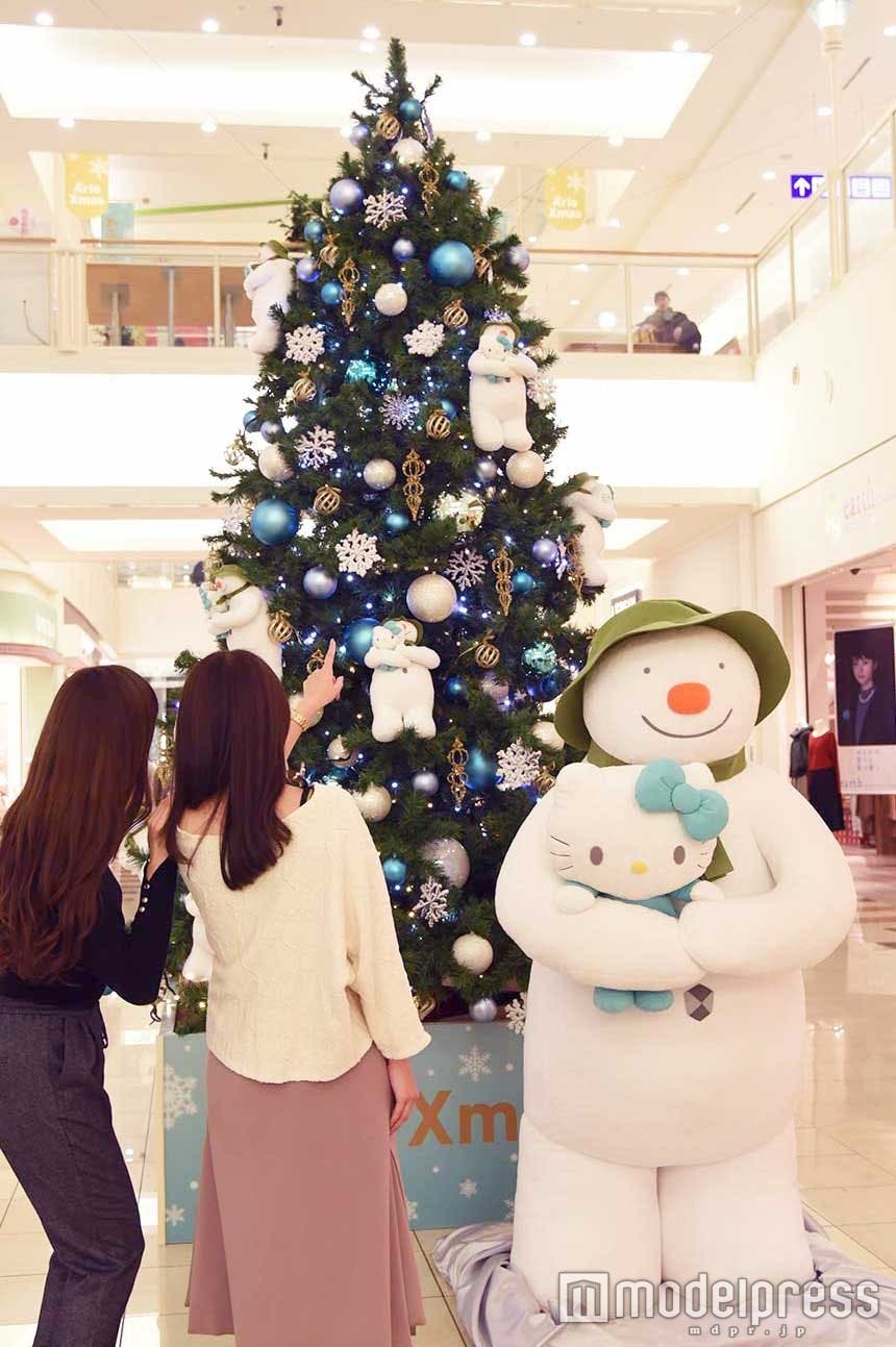 等身大のスノーマンは4店舗のみ(C)モデルプレス