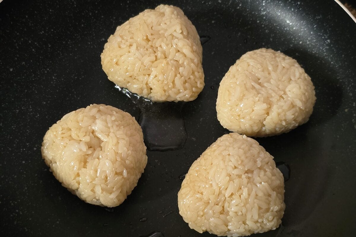 昆布茶焼きおにぎり・フライパン