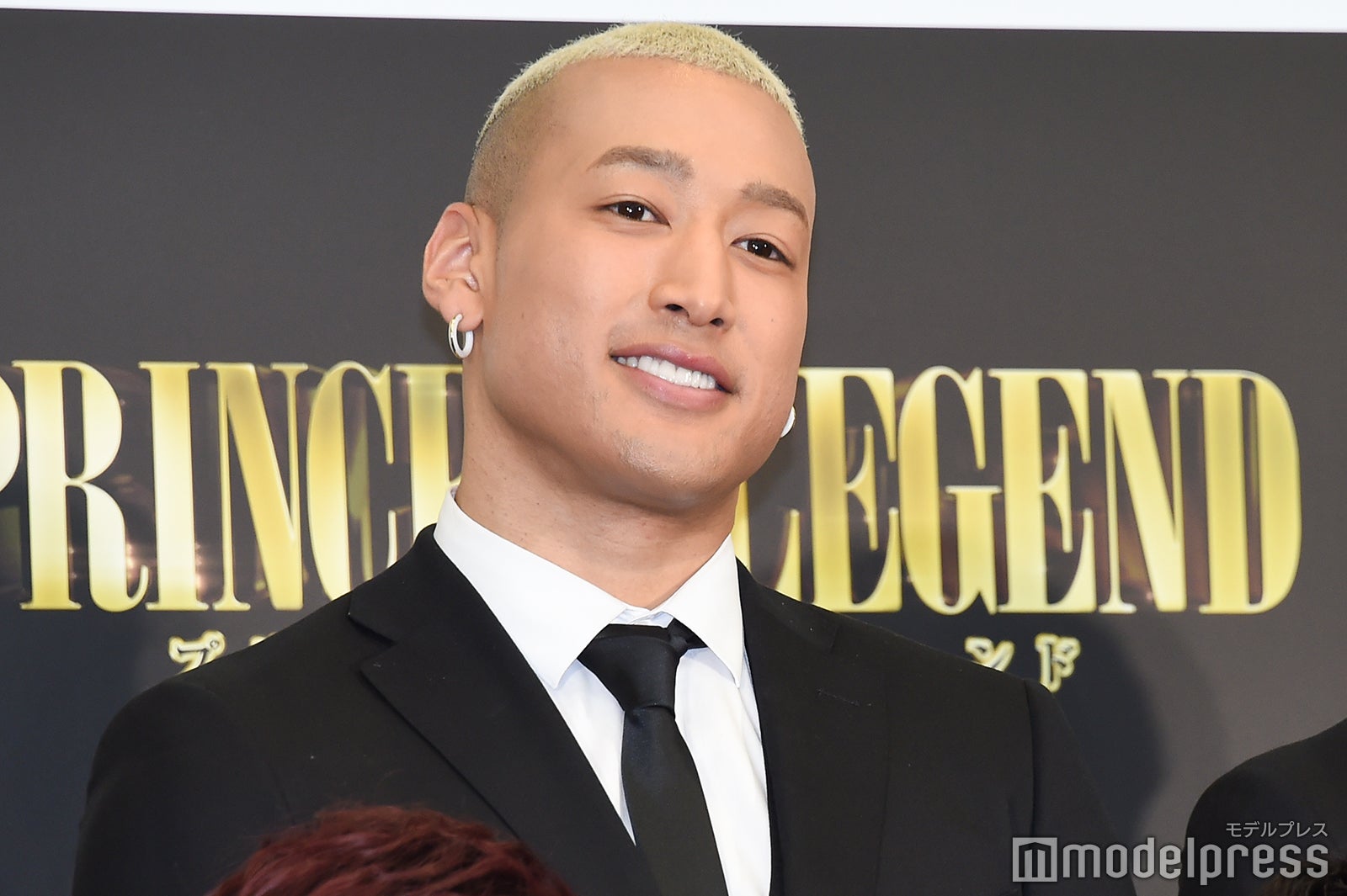 激レアクリーナー 三代目 人気メンバーセット 今市登坂岩ちゃん EXILE TAKAHIRO、三代目JSB岩田剛典をバッグハグショットで