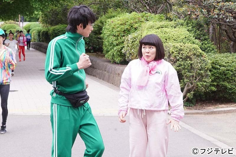 町田啓太とブルゾンちえみ（写真提供：フジテレビ）