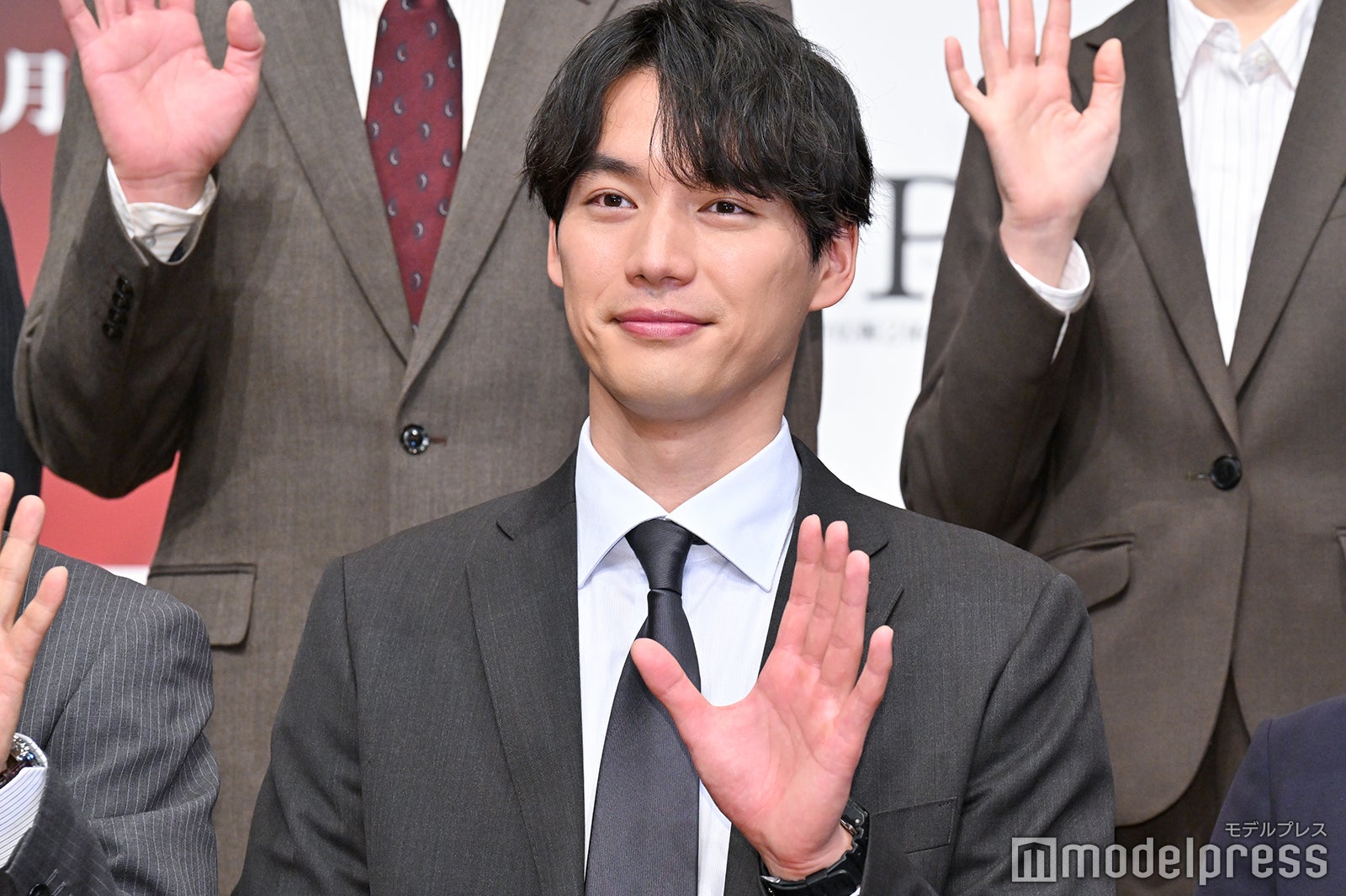 福士蒼汰、100kg超ベンチプレスで鍛え上げられたボディに共演者驚愕「捜査一課に行きたいという気持ちを広背筋で表しました」【東京P.D. 警視庁広報2係】