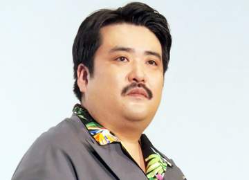 「顔が全然違う」「これはエグい」人気芸人38歳 3カ月で38キロの減量に成功、体重も公表「長生きして」「あとは歯」気遣う声も殺到