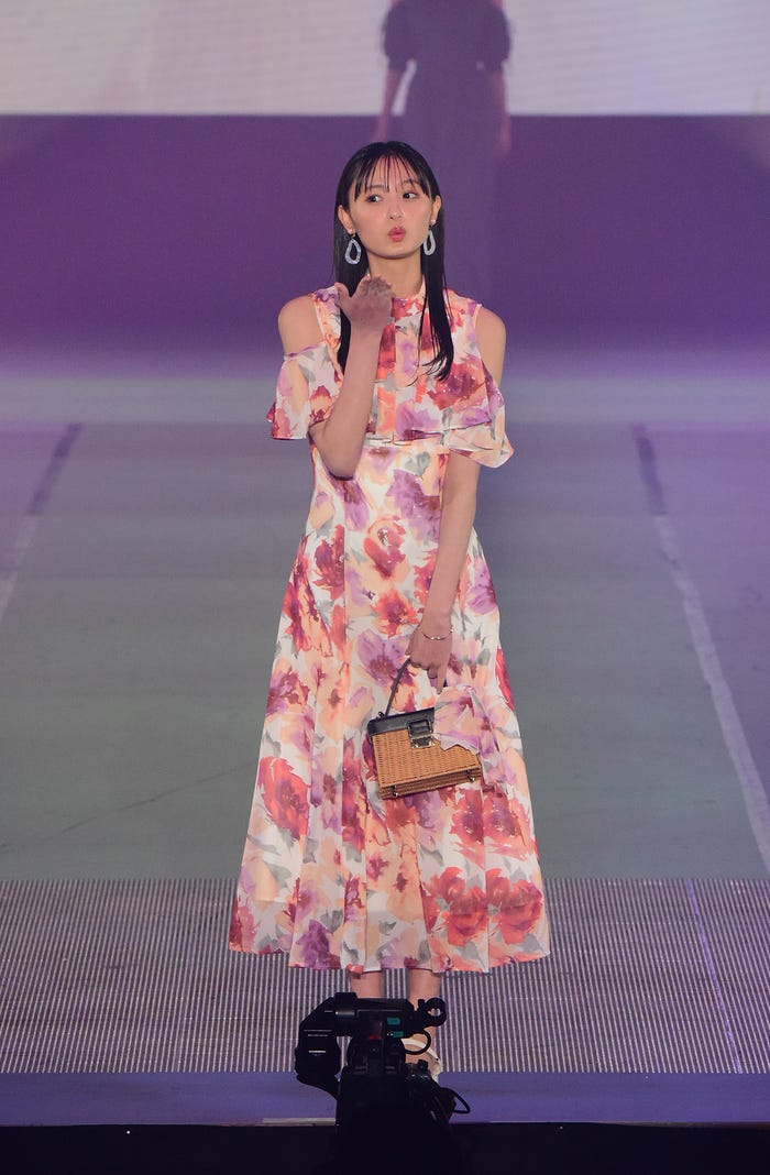 遠藤さくら(C)Rakuten GirlsAward 2023 SPRING/SUMMER