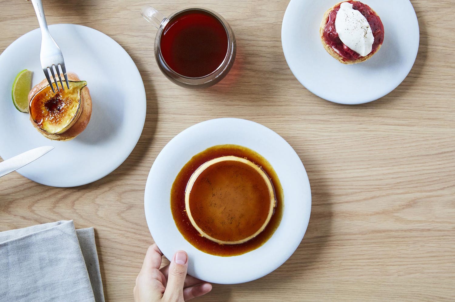 「ブルーボトルコーヒー 清澄白河フラッグシップカフェ」限定デザート&グッズが充実