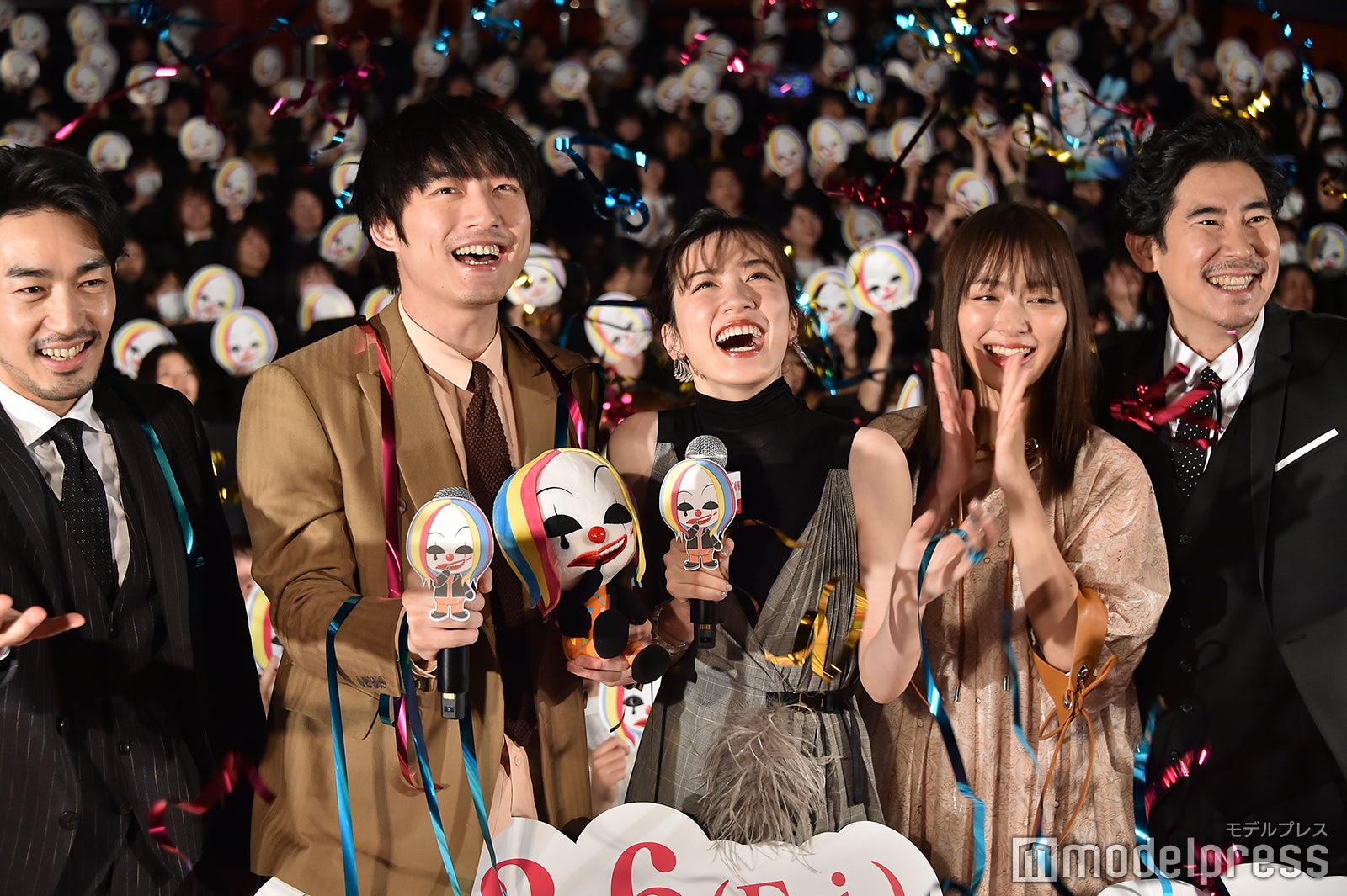 （左から）大谷亮平、坂口健太郎、永野芽郁、内田理央、高嶋政伸（C）モデルプレス