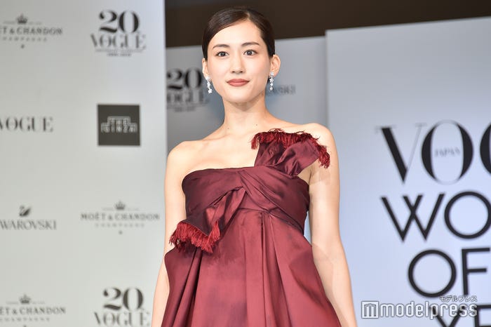 綾瀬はるか (C)モデルプレス