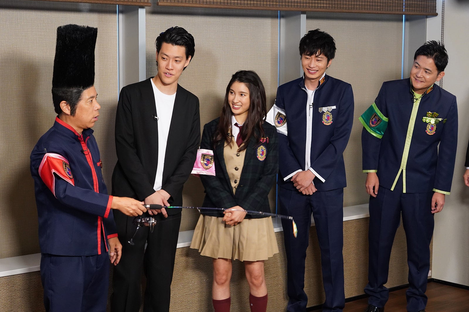 岡村隆史、粗品、土屋太鳳、田中圭、ノブ（C）日本テレビ