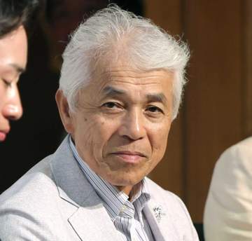 JRA1100勝超えの国枝栄元調教師がファン仰天の転身で“現役続行” 「楽しみですよ」 通称“ヘルパー”として競馬業界に残る！