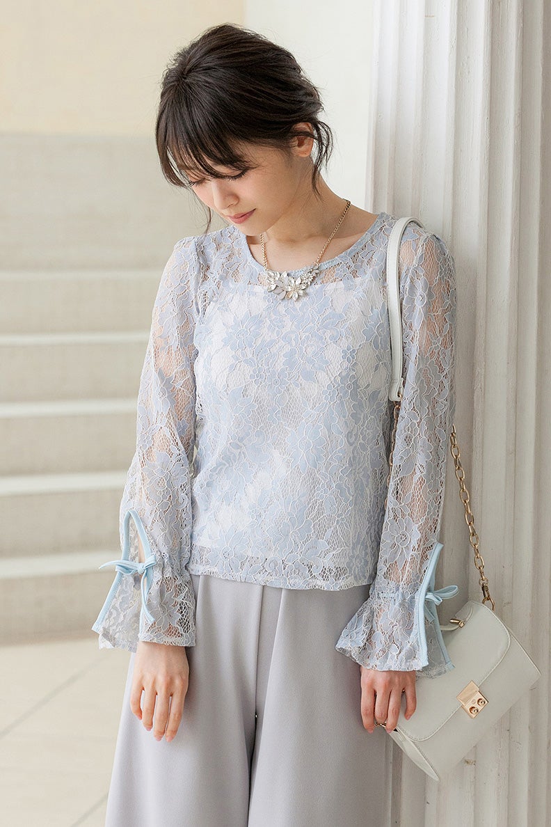 フラワーレーストップスインナーキャミソールセット「Rusheria」1,990円(税込)／画像提供：Color