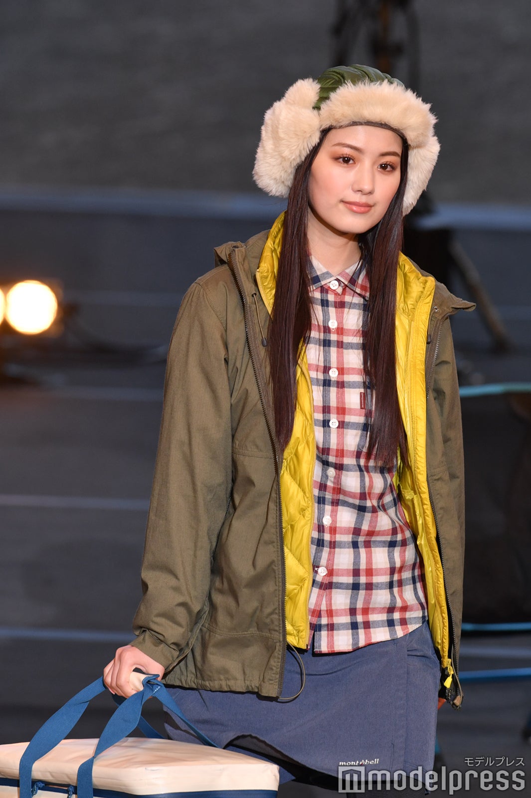 （C）モデルプレス