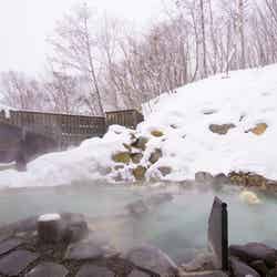 1位・山形県~蔵王温泉 蔵王国際ホテル/八右衛門の湯 露天風呂/画像提供:楽天