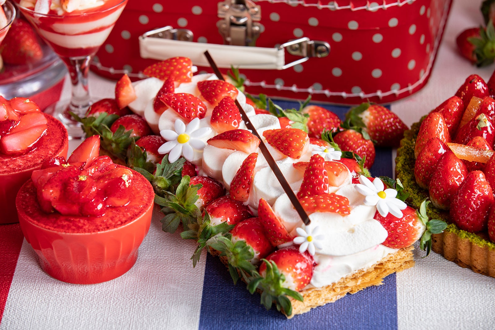 マルシェの苺／画像提供：ヒルトン東京