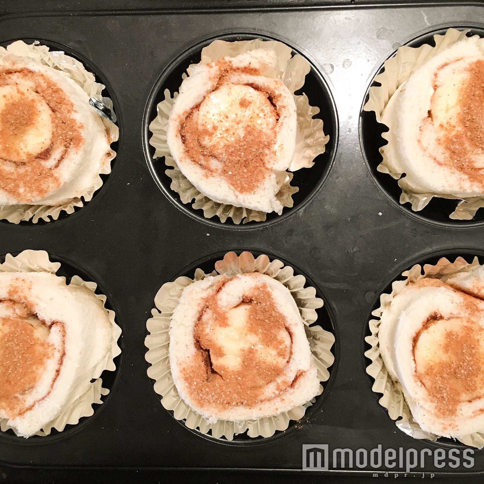 パウダーをのせて焼くだけ／画像提供：柏原歩