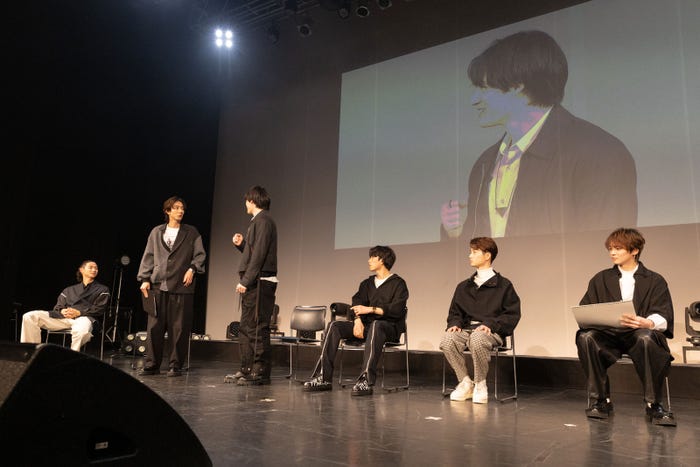 (左から)橘優輝、駒木根葵汰、パース・ナクン、樫尾篤紀、絃瀬聡一、金子隼也(提供写真)