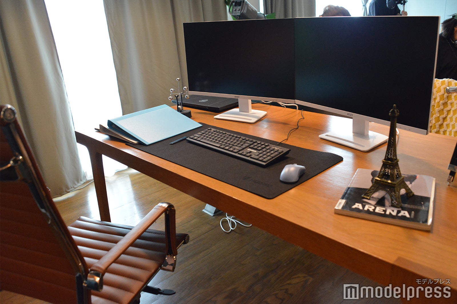 向井康二演じるキャラクターの部屋（C）モデルプレス