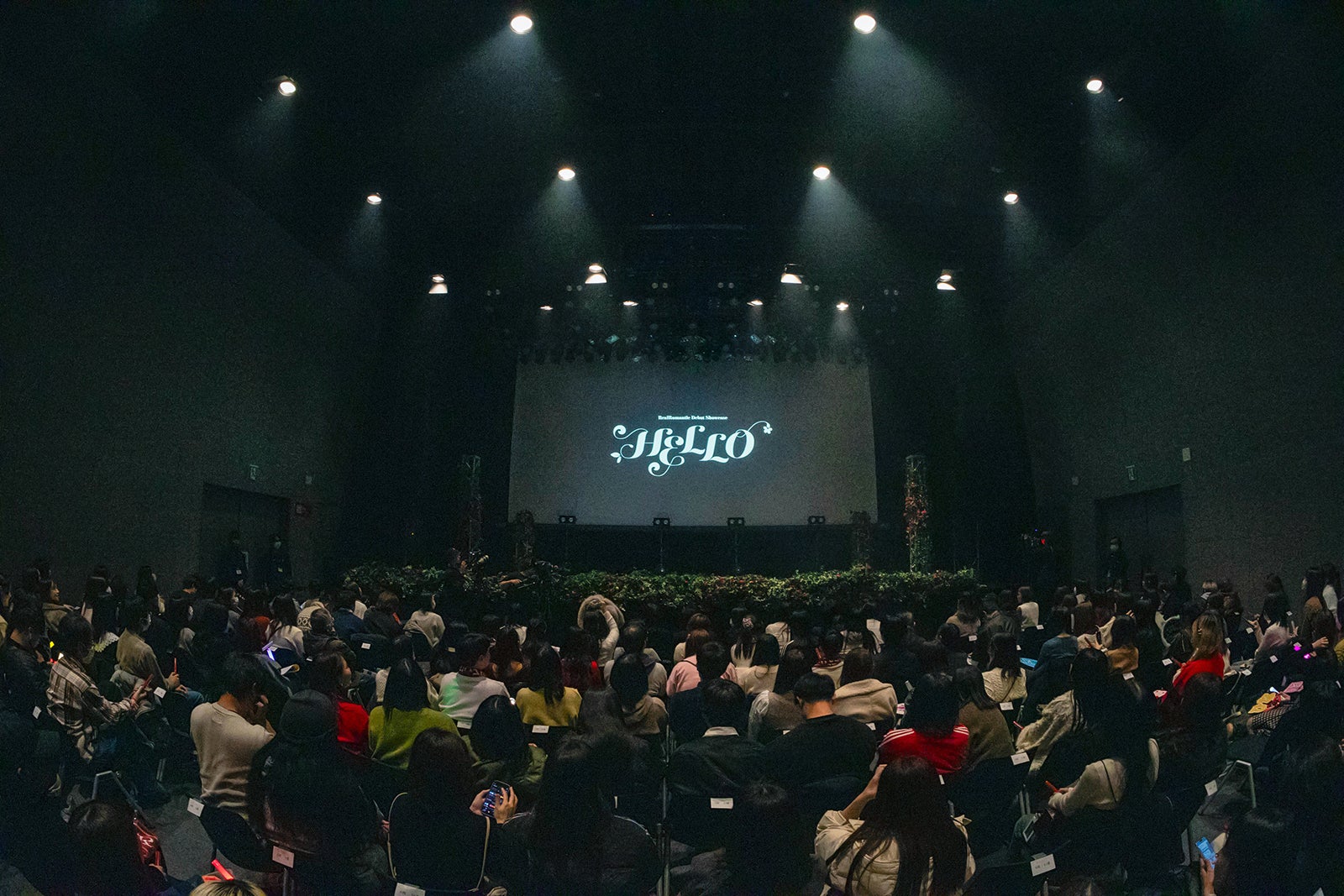 RealRomantic「Debut Showcase Event HELLO」（提供写真）