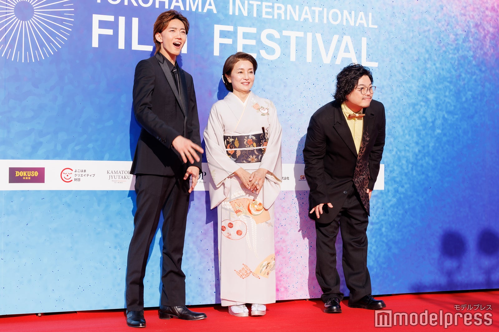 映画「犬、回転して、逃げる」出演者ら（C）モデルプレス