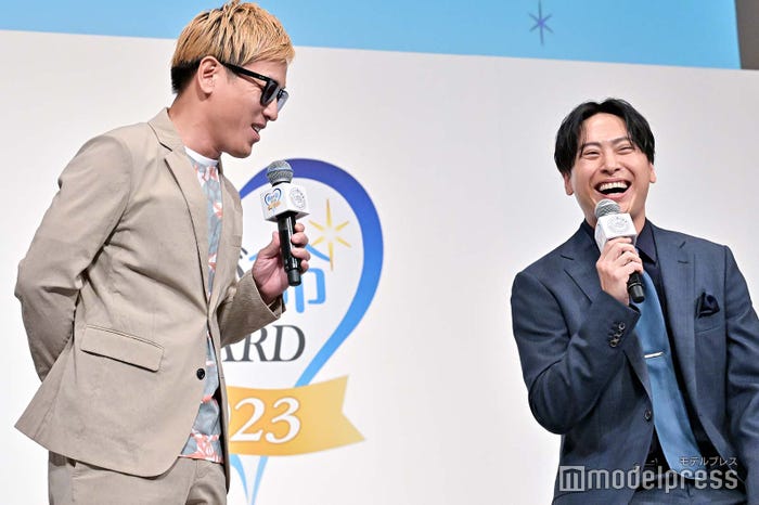 じゅんいちダビッドソン、山下健二郎(C)モデルプレス