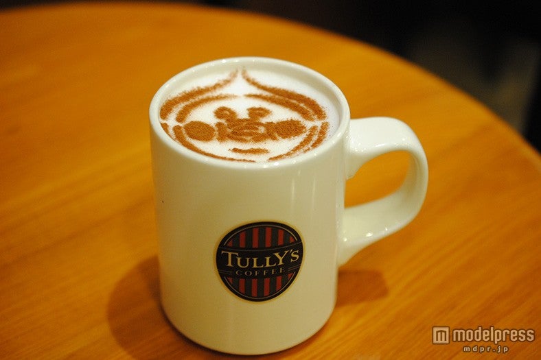 カクレモモジリラテアート／カプチーノ　S￥350、T￥400、ホットミルクS￥310、T￥360／画像提供：あみプレミアム・アウトレット