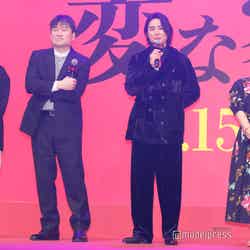 （左から）DJ松永、佐藤二朗、間宮祥太朗、川栄李奈（C）モデルプレス