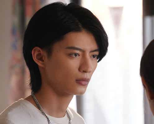 「降り積もれ孤独な死よ」ラストに衝撃展開 “顔に傷のある男”正体に2つの説浮上「気になる」「もしかして」