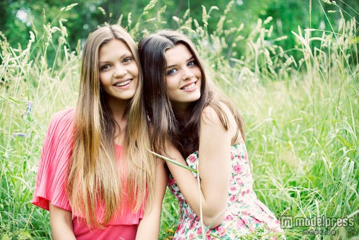 大好きな人たちといられたら、それだけで幸せ/Photo by Lisa Widerberg