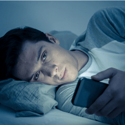 100%メンヘラ認定!男性が思わず固まる衝撃のLINEとは?
