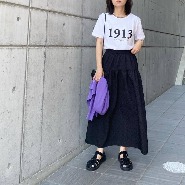 白t