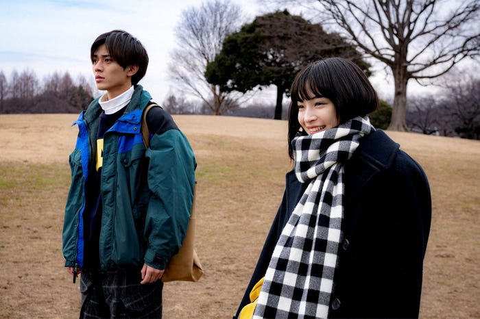 永瀬廉、広瀬すず/「夕暮れに、手をつなぐ」第6話より(C)TBS