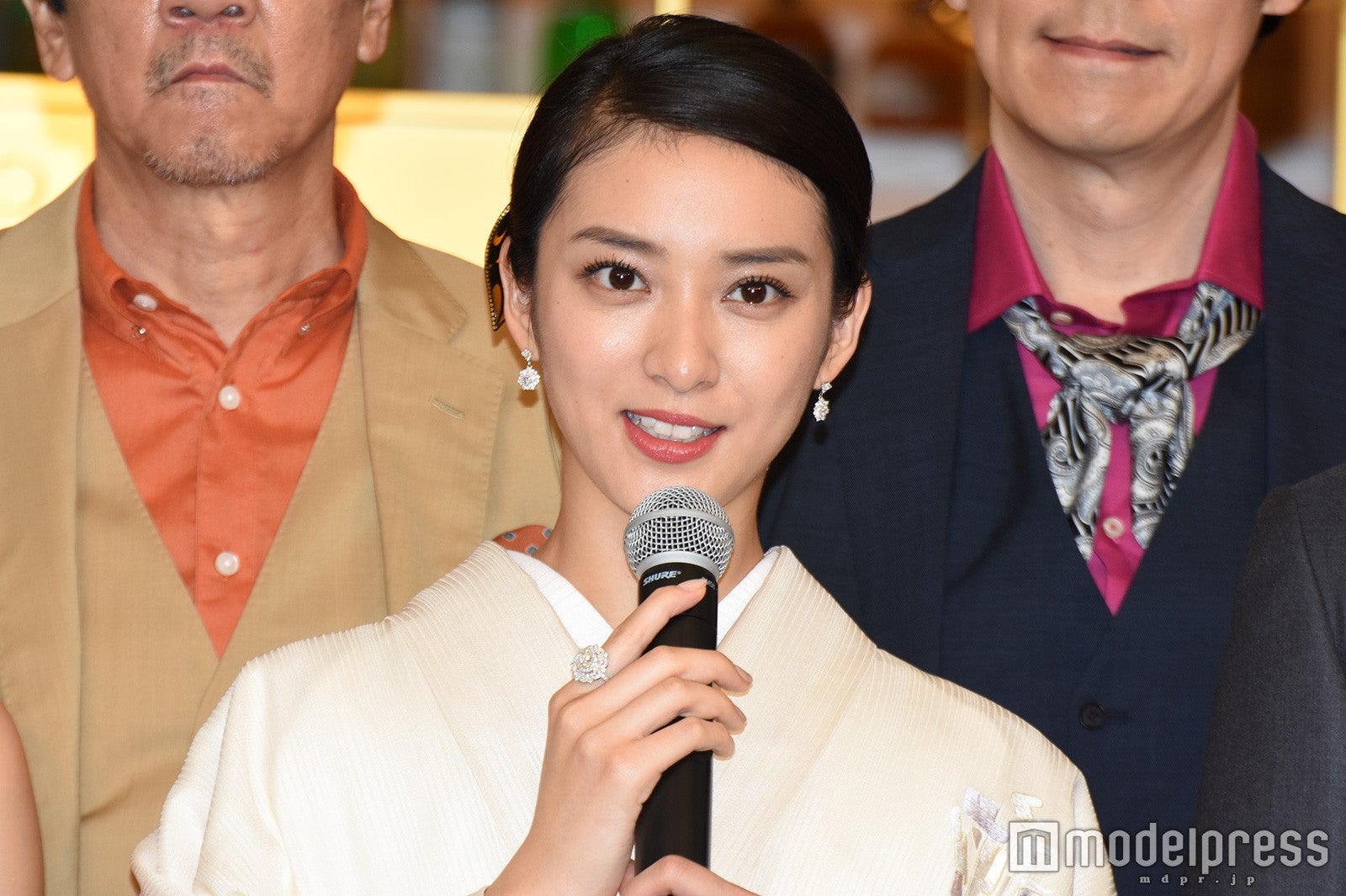 結婚 妊娠発表の武井咲主演 黒革の手帖 最終話視聴率発表 モデルプレス