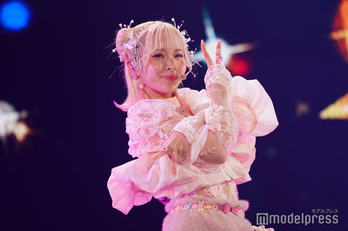 NECO(C)モデルプレス