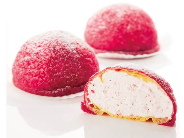 いちごシュークリーム ￥380