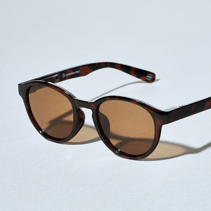 コンビニサングラス(提供写真)