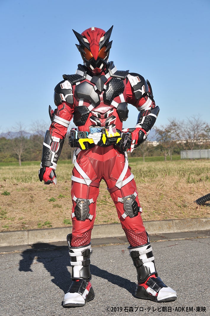 仮面ライダー雷（C）2019石森プロ・テレビ朝日・ADK EM・東映