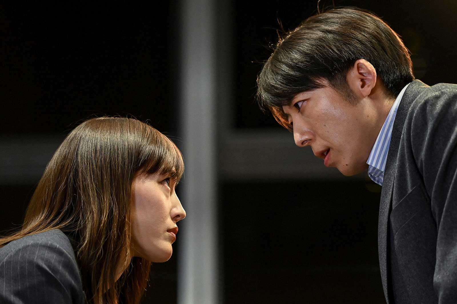 綾瀬はるか、高橋一生「天国と地獄 ～サイコな2人～」第8話より（C）TBS