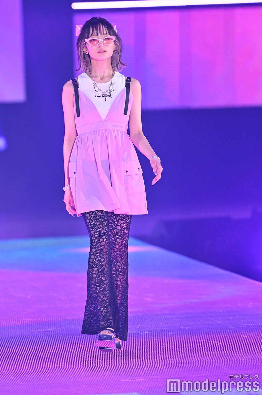 （C）モデルプレス