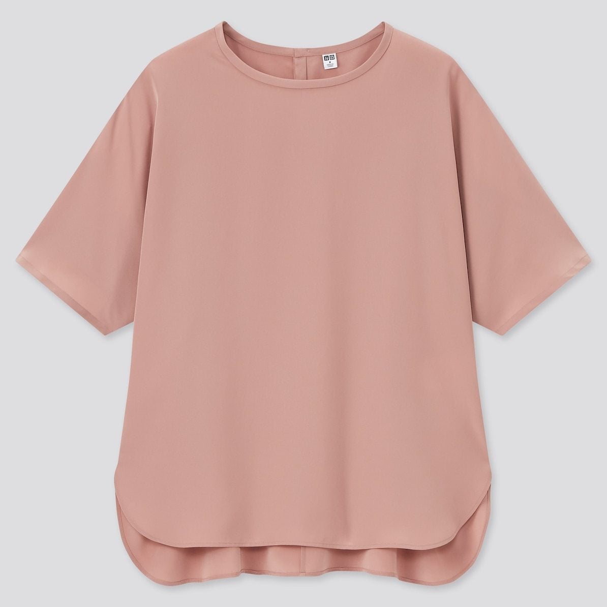 ユニクロ　uniqlo　レディース　コスパ　アイテム　新作　2021　春　夏　おすすめ　プチプラ　ブラウス　半袖　Tシャツ　トップス　ピンク