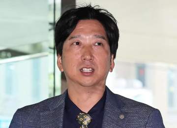 阪神・藤川監督 監督就任時「『お力を借りなければ』というのが平田さん」 新たに3年契約「新しいところに入りますからね」