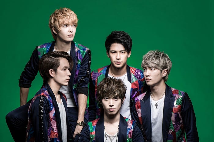 PrizmaX(森崎ウィンは写真中央)