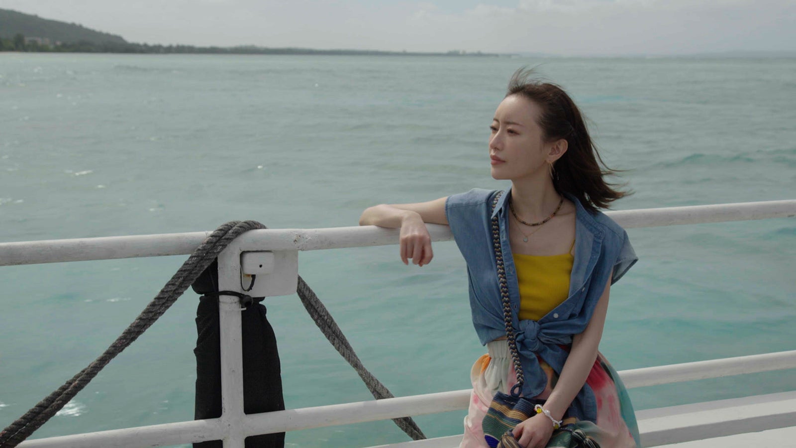 松本まりか（C）ドラマ「地球の歩き方」製作委員会