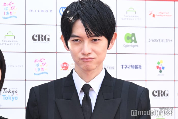 本郷奏多(C)モデルプレス
